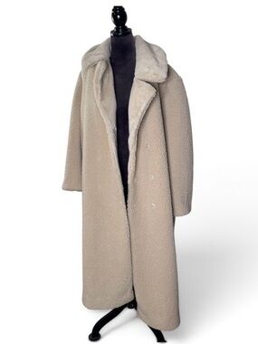 Dillard’s Exclusive Le’AL.X Oversized Sherpa Fur Teddy Double Breasted Coat M